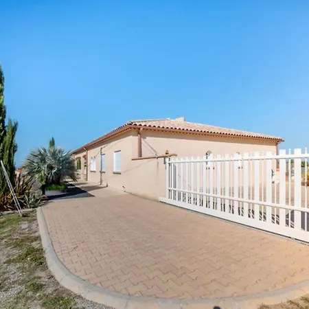 Holiday home Maison Conviviale A Montesquieu-des-alberes Avec Piscine Partagee Montesquieu (Pyrenees-Orientales)