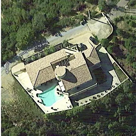 Maison Conviviale A Montesquieu-des-alberes Avec Piscine Partagee *